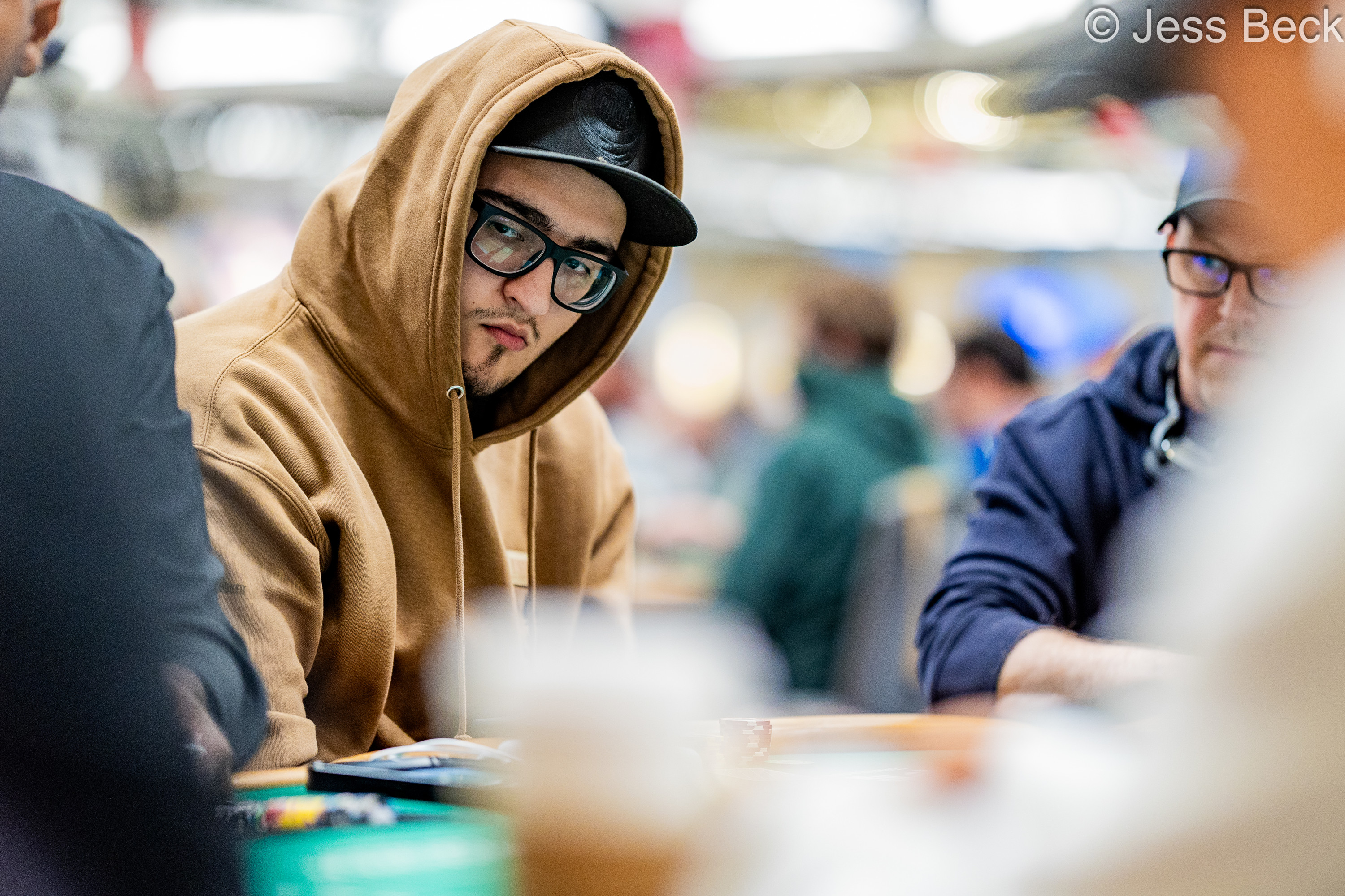 世锦赛新星闪耀！保罗·米兹拉奇在WSOP主赛事中斩获巨额筹码 - 新葡京官网